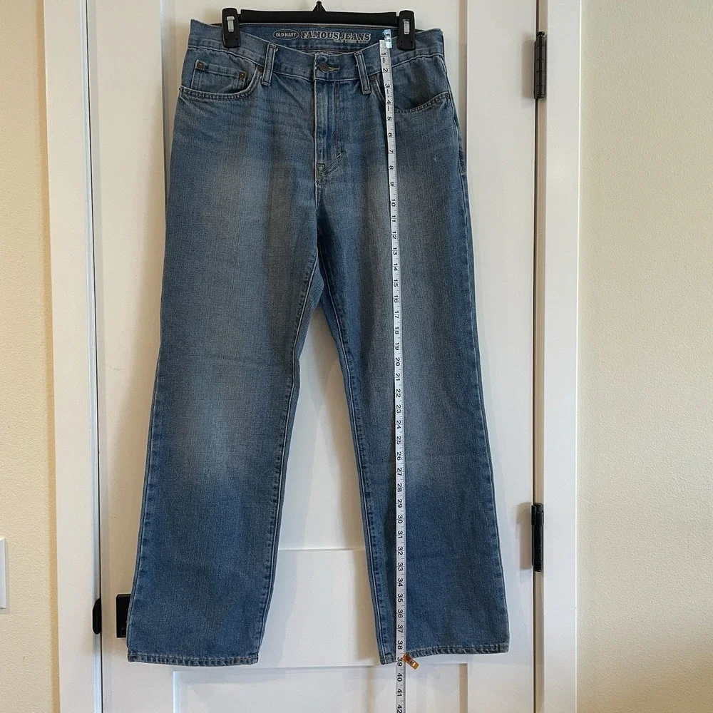 OLD NAVY Mens Famous Jeans Standard Regular Blue Straight Denim 32x29 Med‎ Wash
